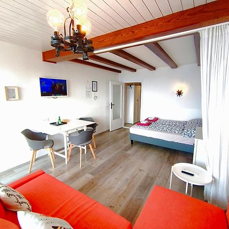 Mooki Mountain & Pool Gerlitzen Apartment Kanzelhohe Exteriör bild